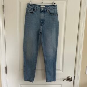 H&M High Rise Mom Ankle Jeans Light Wash 28x26